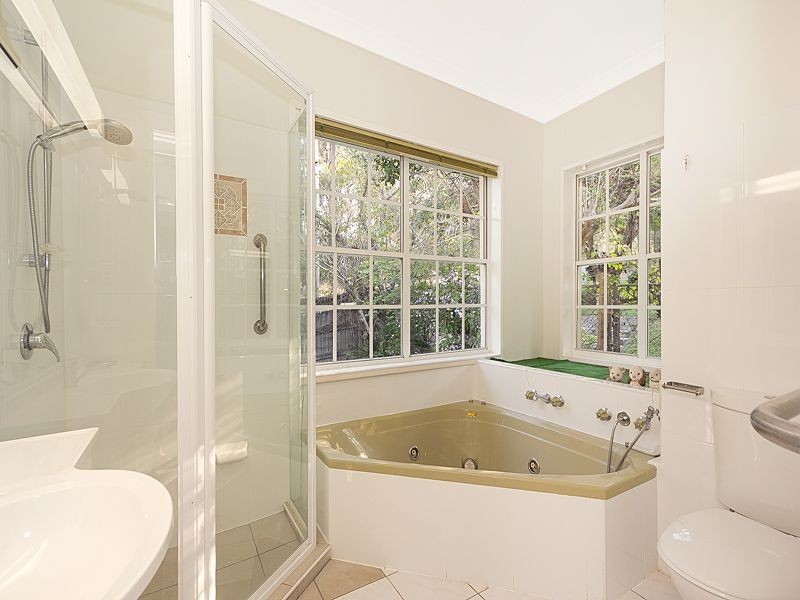 21 Old Mt Coot-tha Road, Toowong QLD 4066