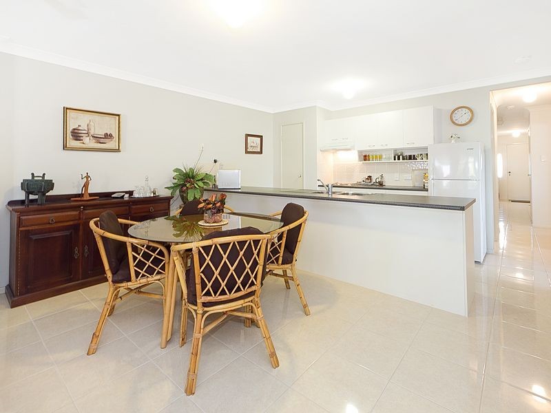 1/25 Golden Crest Place, Bellbowrie QLD 4070