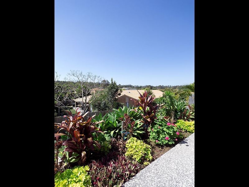 1/25 Golden Crest Place, Bellbowrie QLD 4070