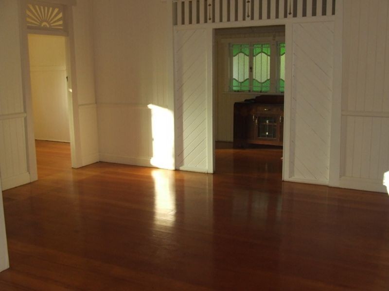 35 Elizabeth Street, Toowong QLD 4066