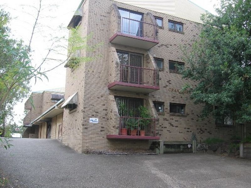 4/15 Ada Street, Taringa QLD 4068