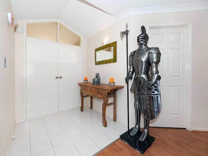43 Pine County Place, Bellbowrie QLD 4070