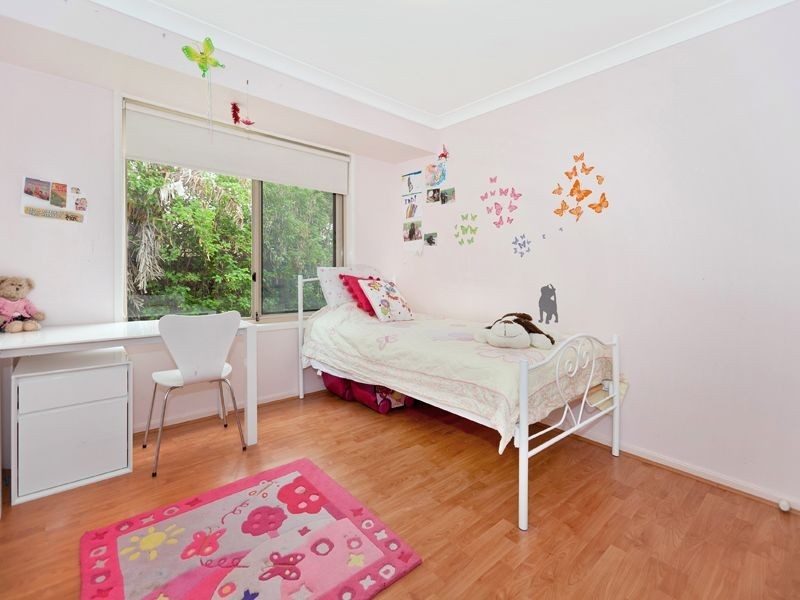 43 Pine County Place, Bellbowrie QLD 4070
