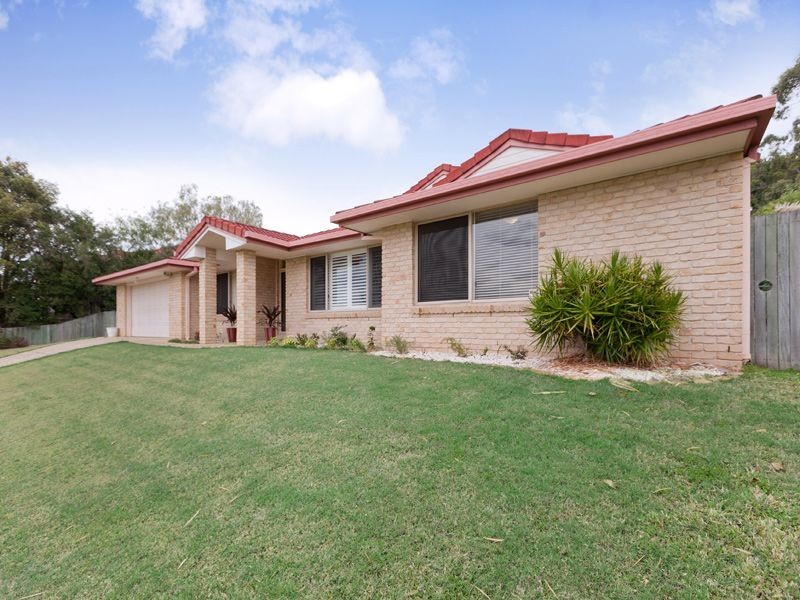 43 Pine County Place, Bellbowrie QLD 4070