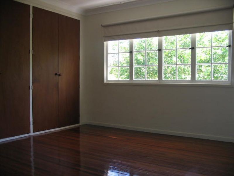 48 Twilight Street, Kenmore QLD 4069