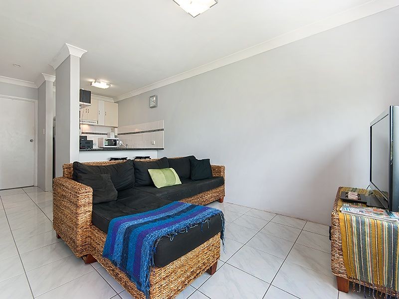 7/16 Booth Street, Toowong QLD 4066