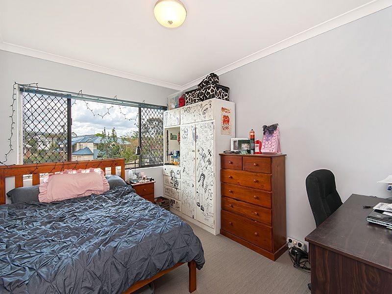 7/16 Booth Street, Toowong QLD 4066