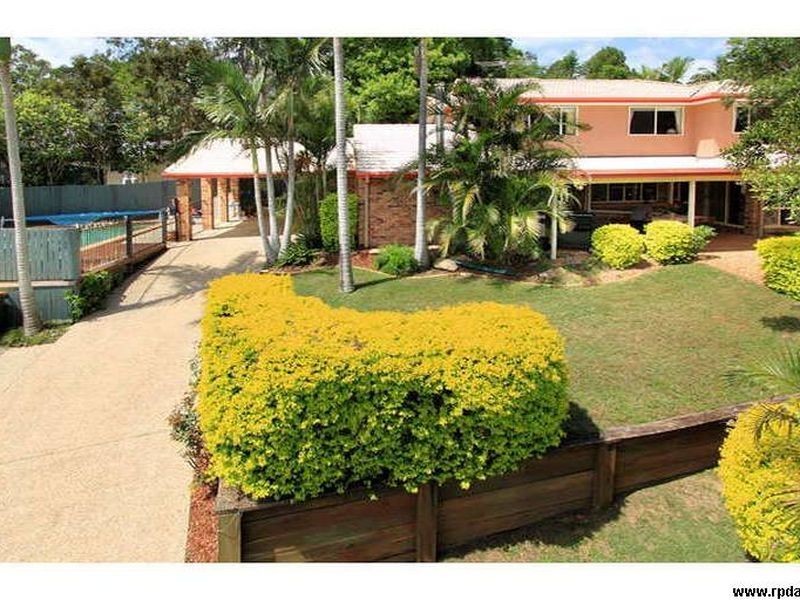 8 Brookvale Close, Kenmore Hills QLD 4069