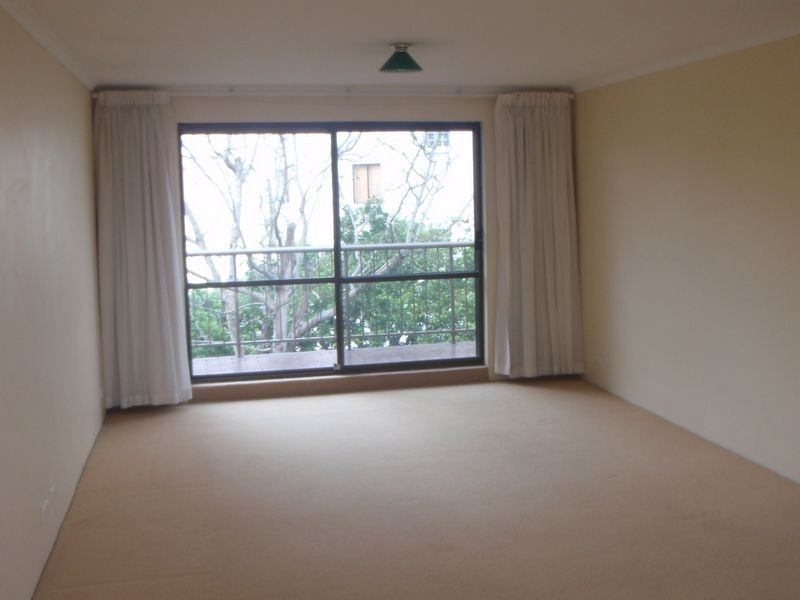 20/9 Land Street, Toowong QLD 4066