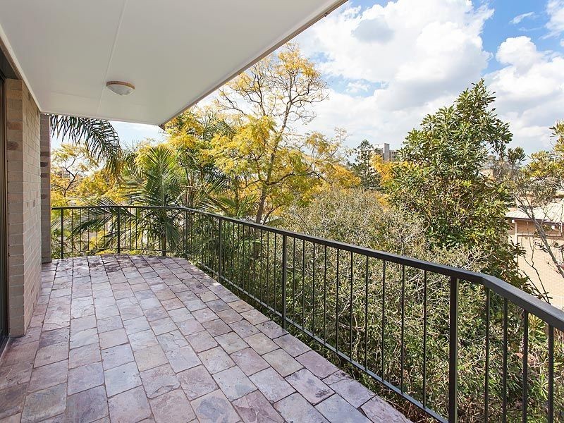 3/22 Armadale Street, St Lucia QLD 4067