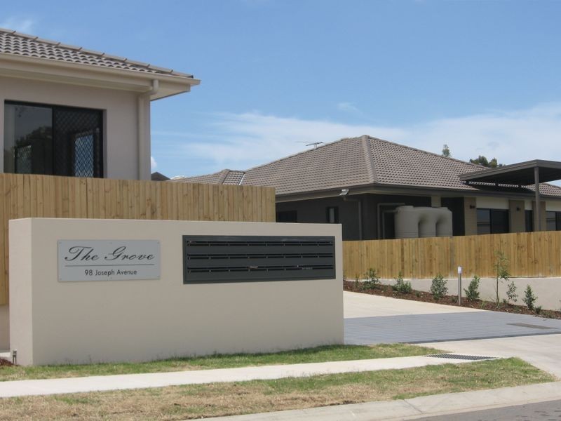 12/98 Joseph Avenue, Moggill QLD 4070