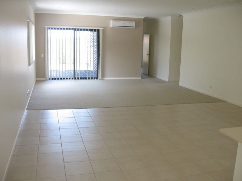 12/98 Joseph Avenue, Moggill QLD 4070