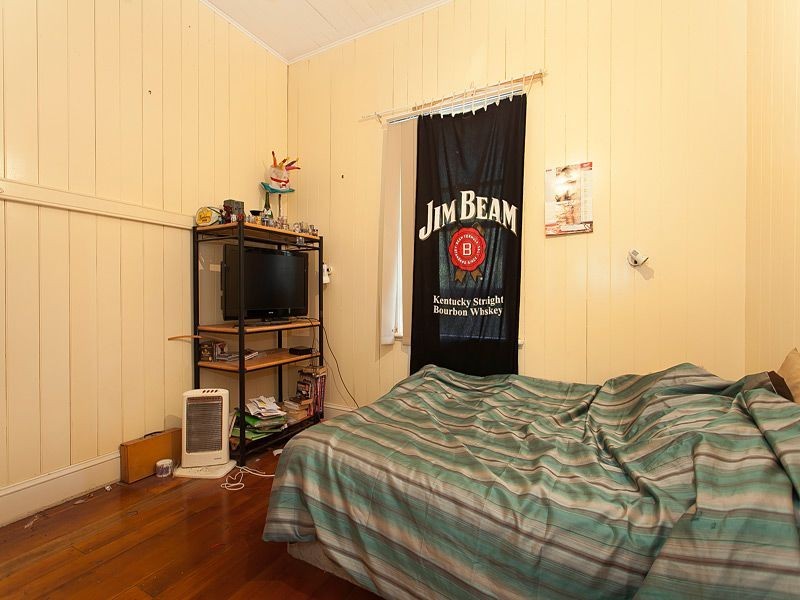 31 Jackson Street, Indooroopilly QLD 4068