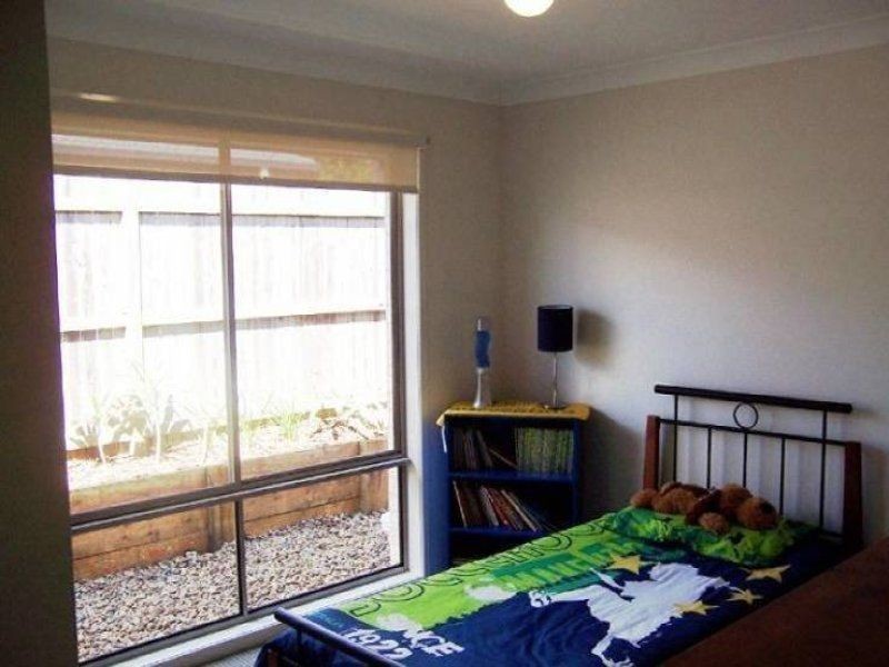 35 Rise Place, Moggill QLD 4070