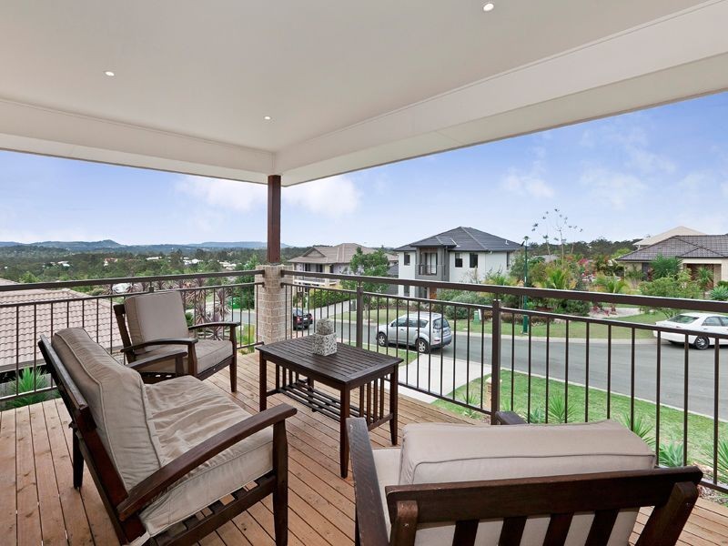 15 Nook Place, Moggill QLD 4070