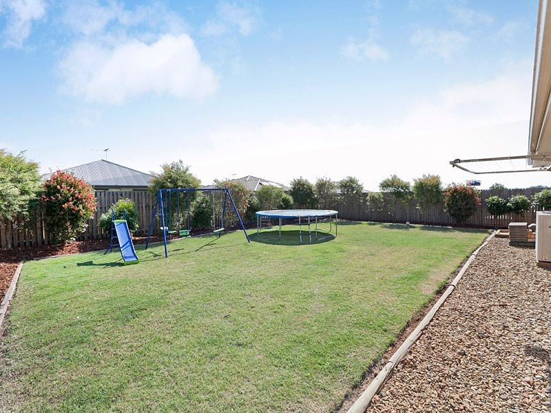 9 Bunya Street, Moggill QLD 4070