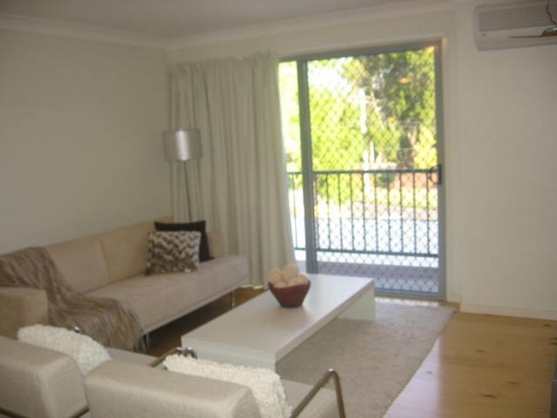 2/5 Todd Street, Taringa QLD 4068