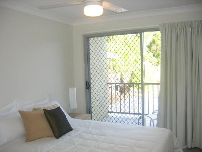 2/5 Todd Street, Taringa QLD 4068