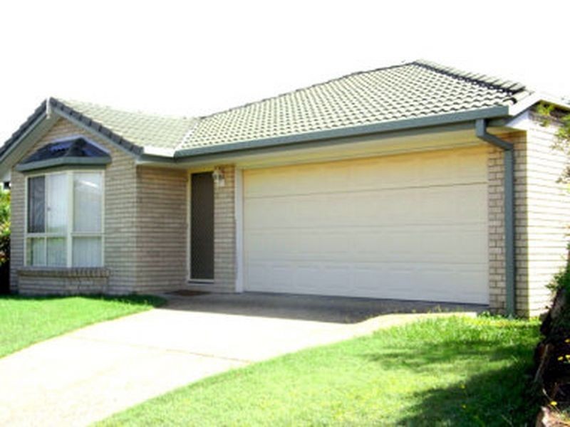 2 Chatfield Close, Oxley QLD 4075