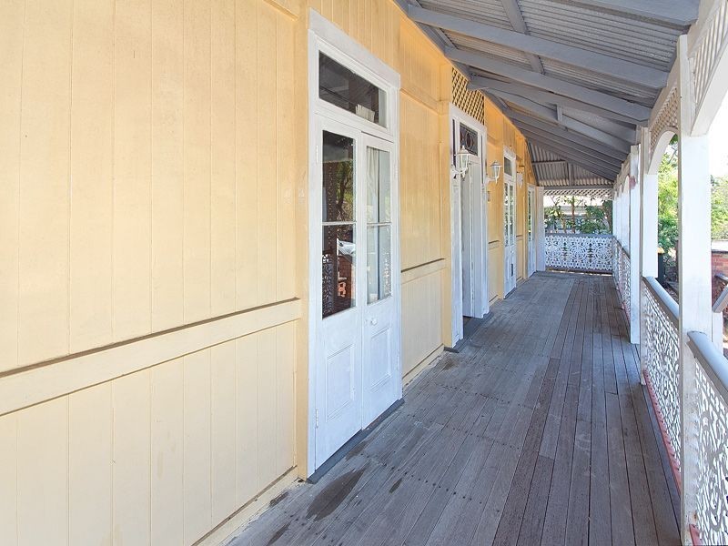 29 Ruskin Street, Taringa QLD 4068