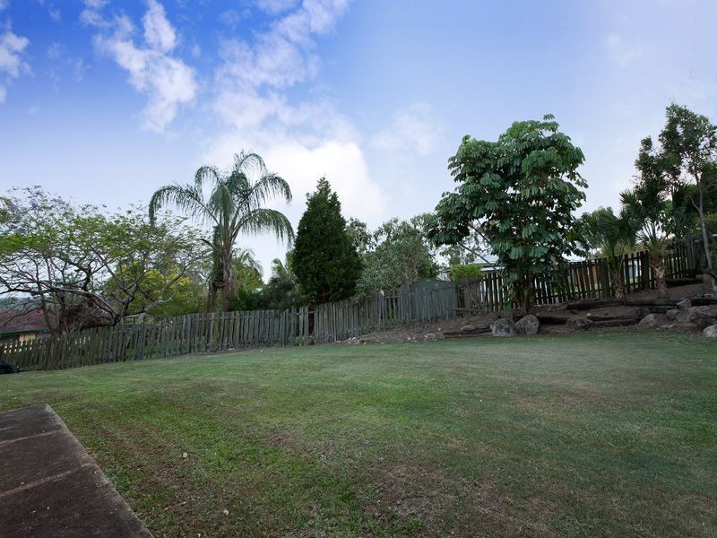 8 Jacana Court, Bellbowrie QLD 4070