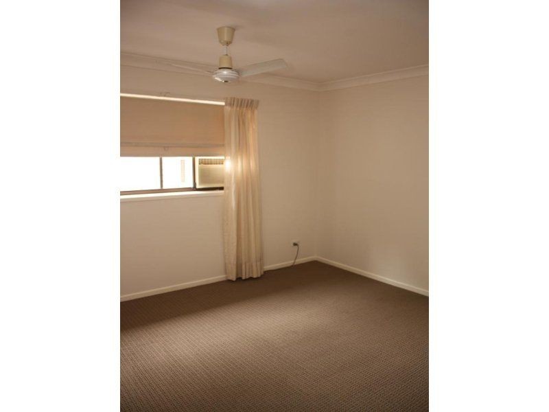 327 Swann Road, St Lucia QLD 4067