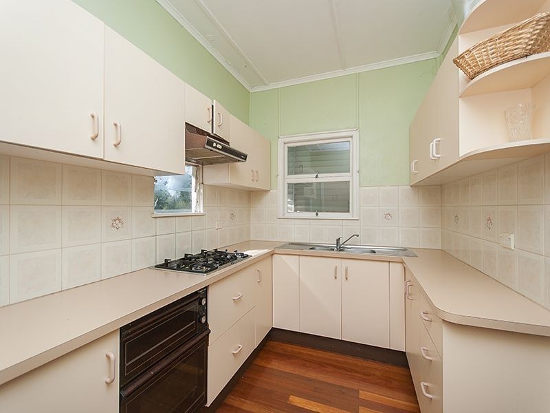 43 Coverdale Street, Indooroopilly QLD 4068