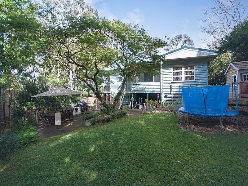 43 Coverdale Street, Indooroopilly QLD 4068