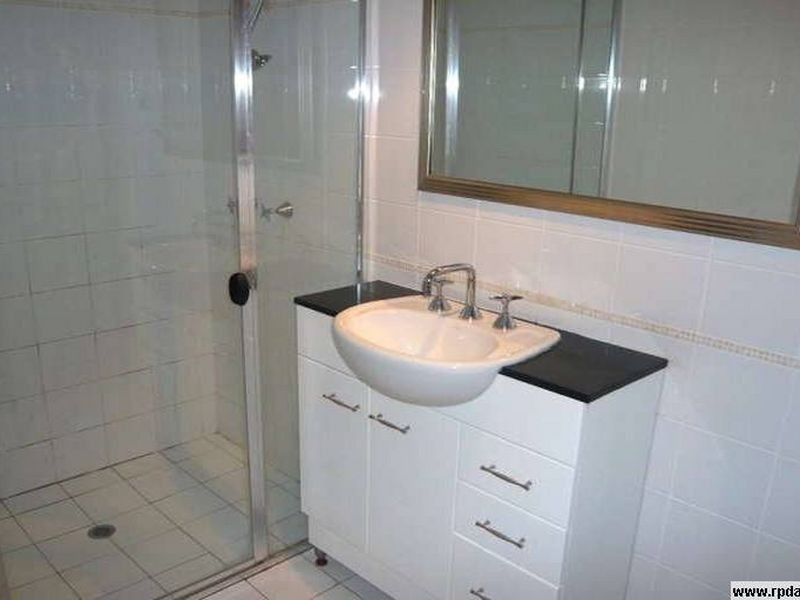 1/80 Stuartholme Road, Bardon QLD 4065