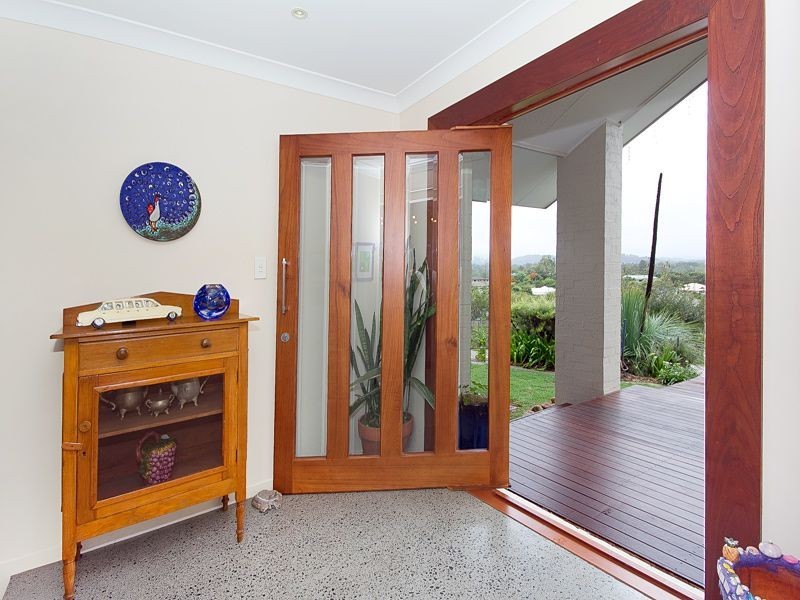23 Pine County Place, Bellbowrie QLD 4070