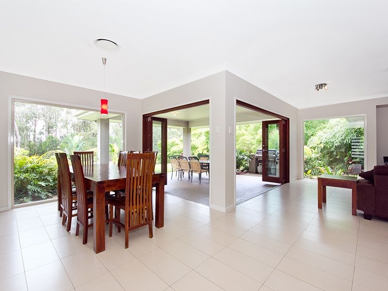 17 Frederick Street, Moggill QLD 4070