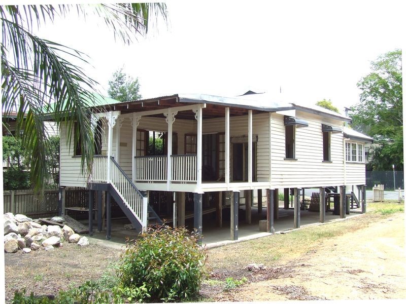 16 Vincent Street, Auchenflower QLD 4066