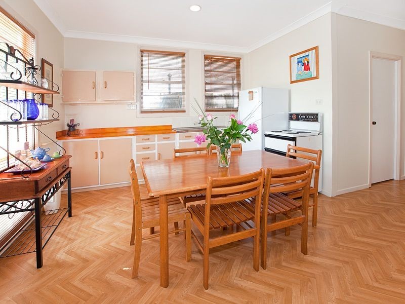 31 Chapman Street, Chapel Hill QLD 4069