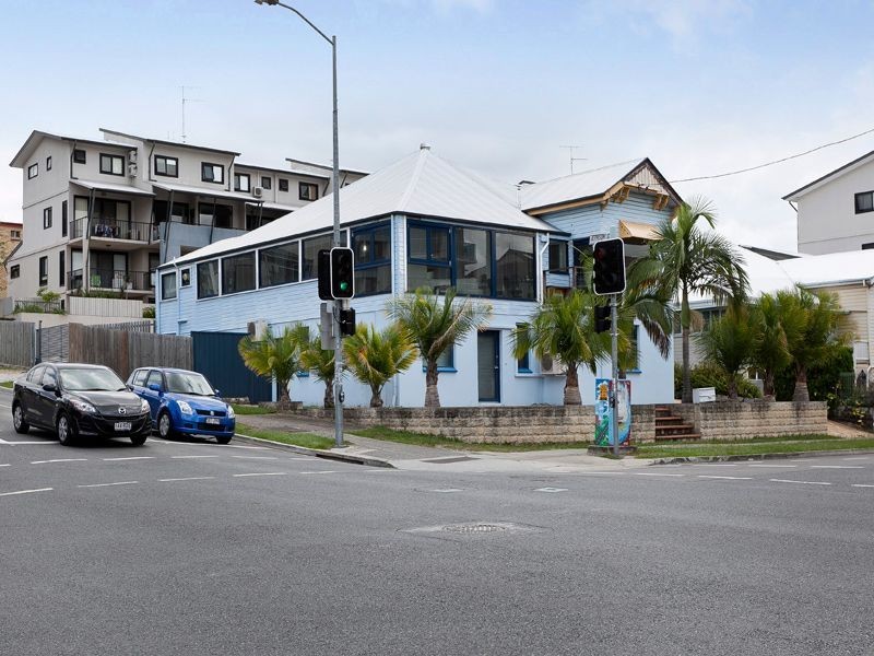54 Sherwood Road, Toowong QLD 4066
