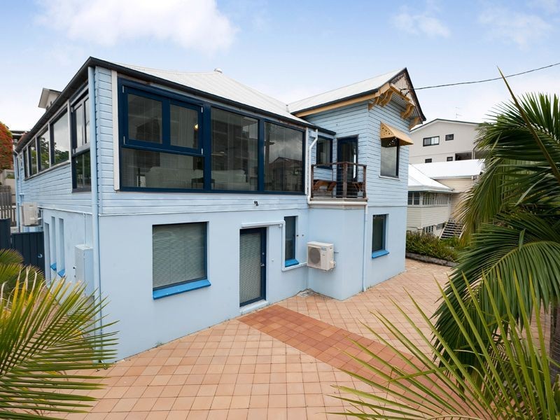 54 Sherwood Road, Toowong QLD 4066