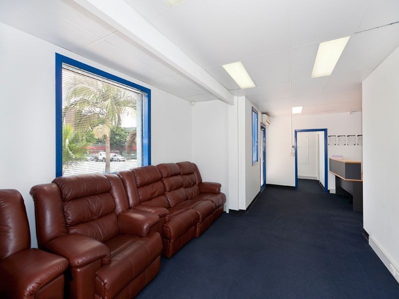 54 Sherwood Road, Toowong QLD 4066