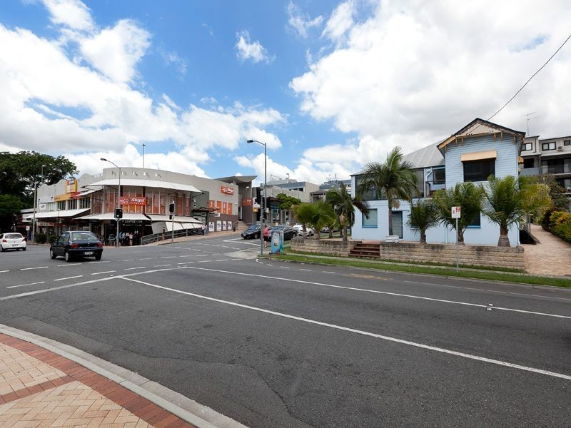 54 Sherwood Road, Toowong QLD 4066