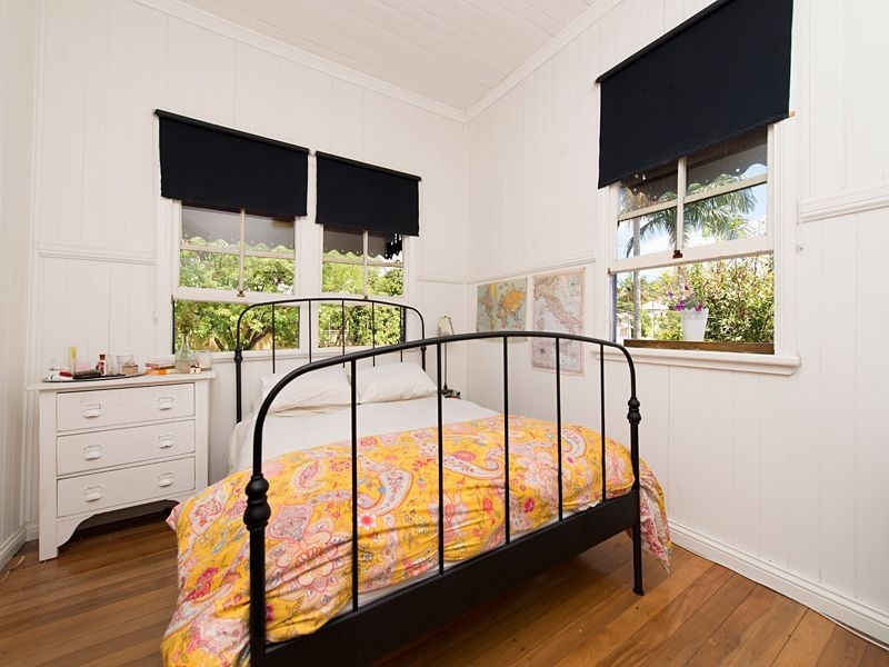 21 Torwood Street, Auchenflower QLD 4066