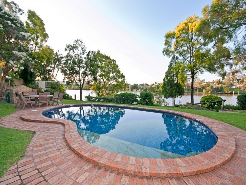 8/108 Macquarie Street, St Lucia QLD 4067