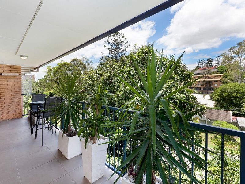 9/29 Bellevue Terrace, St Lucia QLD 4067