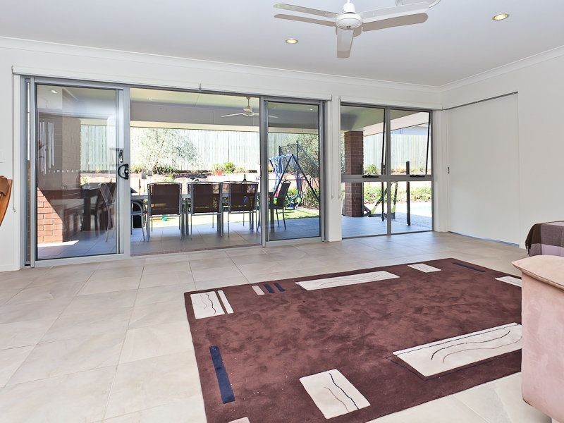11 Jarrah Street, Moggill QLD 4070