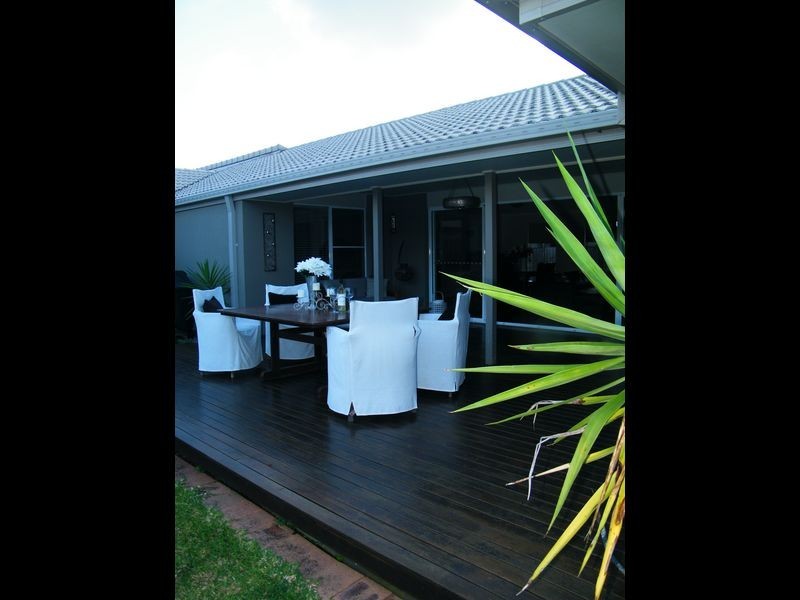 11 Springbrook Place, Moggill QLD 4070
