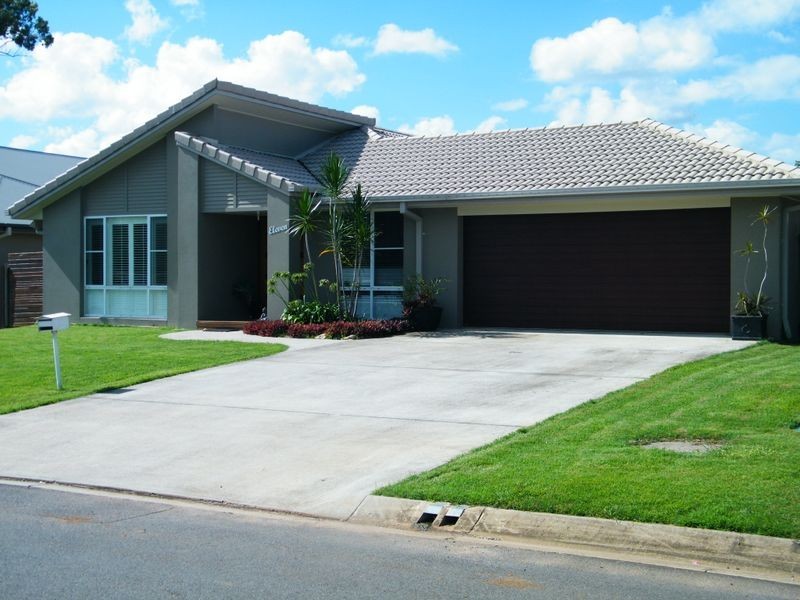 11 Springbrook Place, Moggill QLD 4070