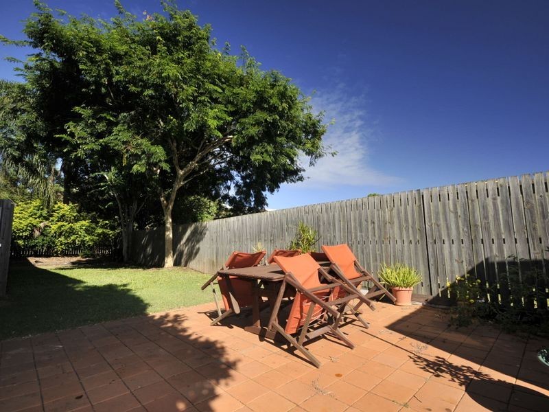 2/89 Indooroopilly Road, Taringa QLD 4068