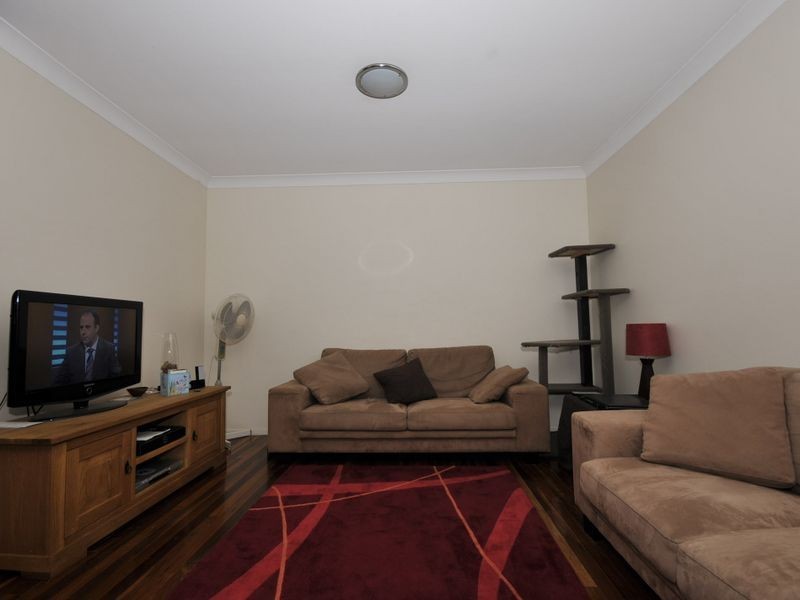 2/89 Indooroopilly Road, Taringa QLD 4068