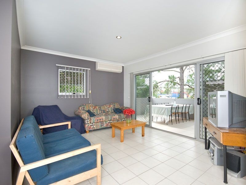 3/45 Railway Avenue, Indooroopilly QLD 4068