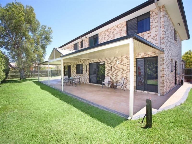5 Pioneer Crescent, Bellbowrie QLD 4070