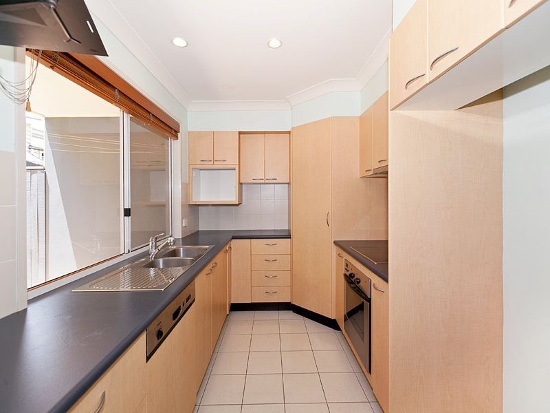 51 Manchester Terrace, Indooroopilly QLD 4068