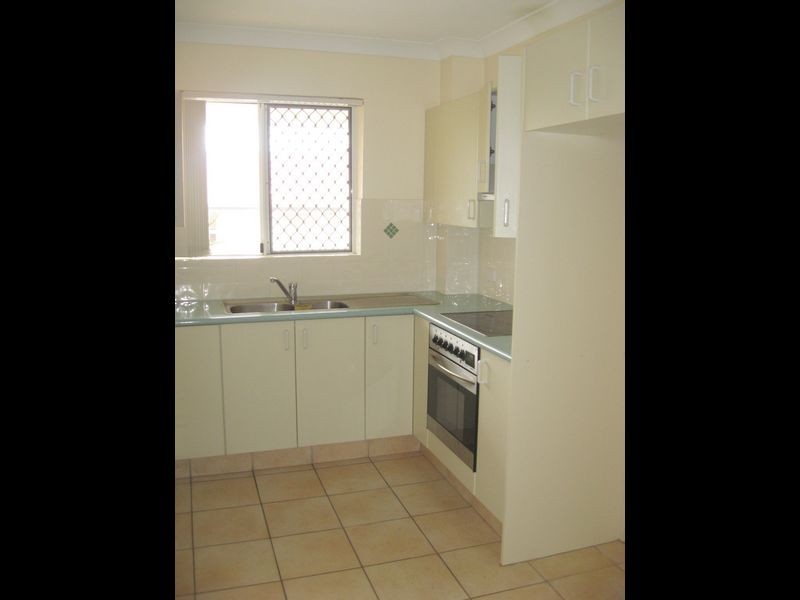 7/57 Mitre Street, St Lucia QLD 4067