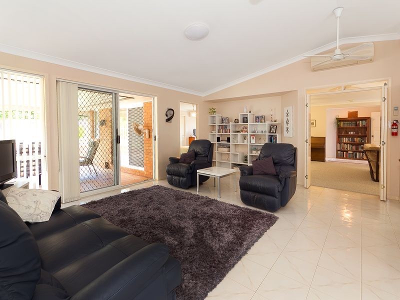 243 Kangaroo Gully Road, Bellbowrie QLD 4070